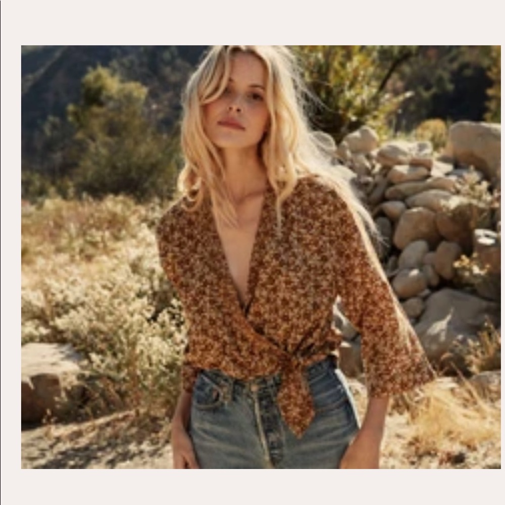 DOEN- ISLA Wrap top M in Golden Mesa